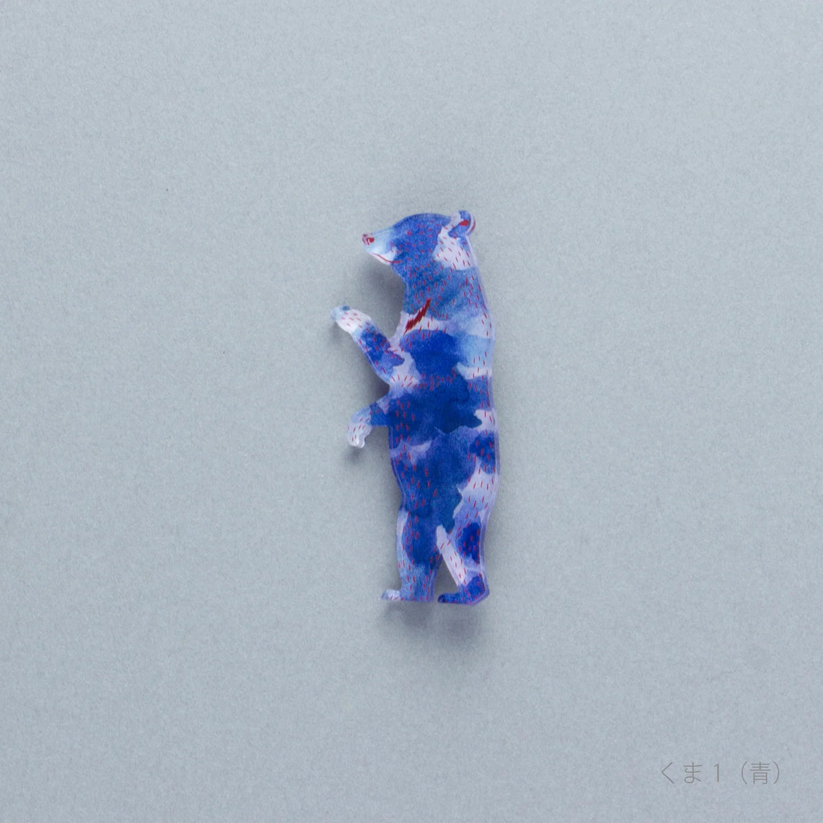 toumei 切り絵バッジ くま青