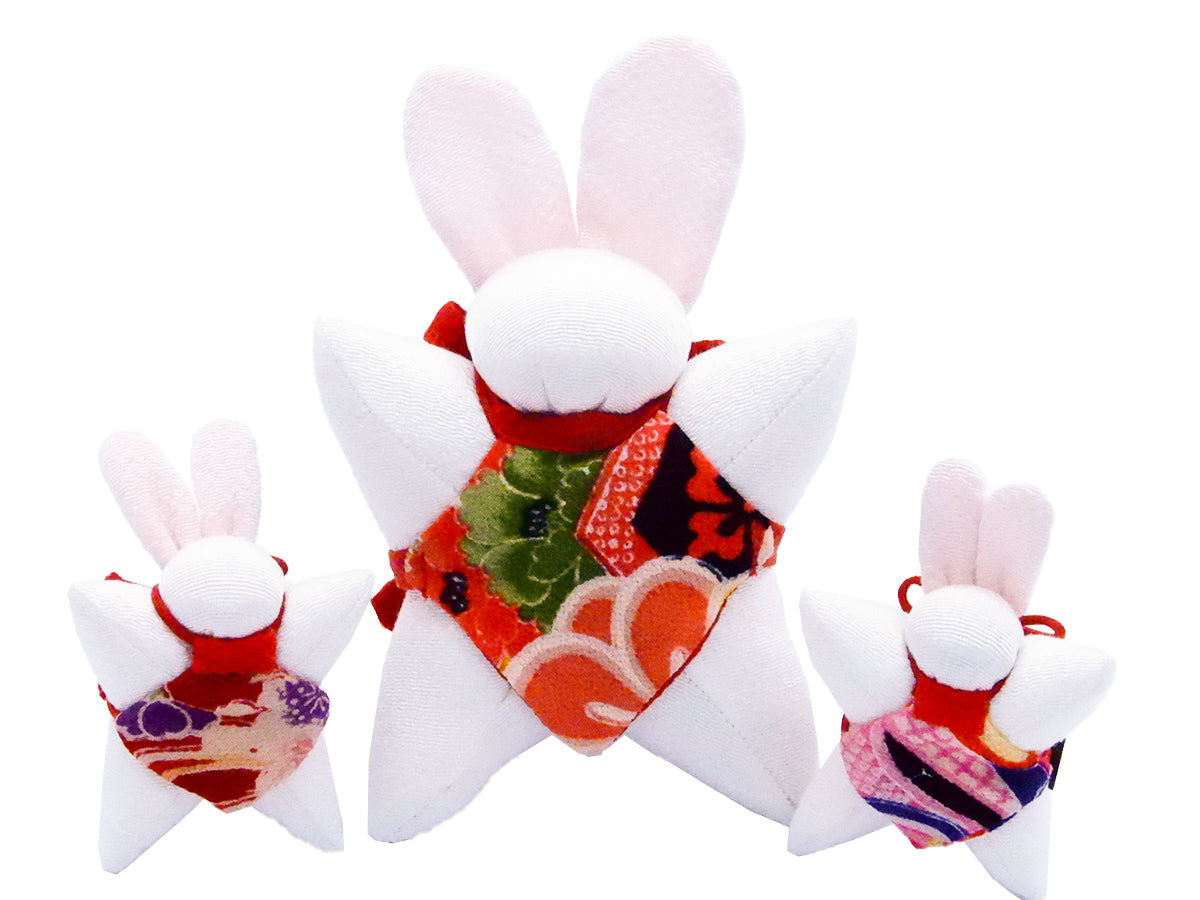 うぼぼ 人形・白 中(顔入れ・無)