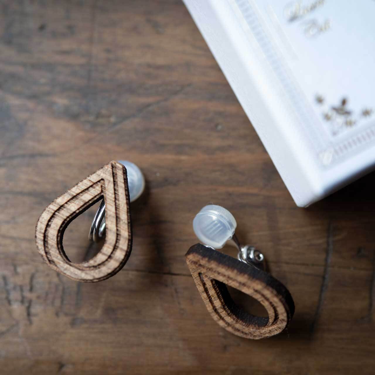 -木tch- イヤリング:tears（ナミダ）